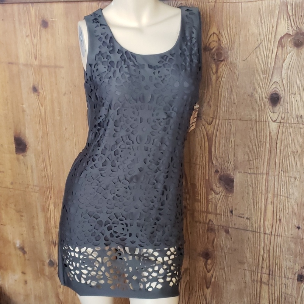 Sylvie and Mado gray cut out tunic tank size small
